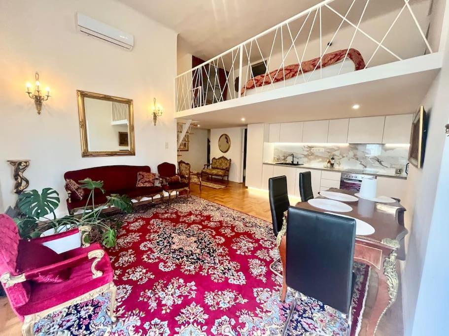 & Danube View Apartment *